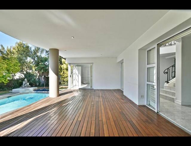 3 BEDROOM HOUSE FOR SALE IN SANDHURST